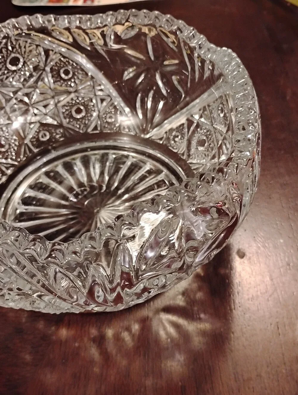 L.E.Smith Americian heritage pressed glass bowl